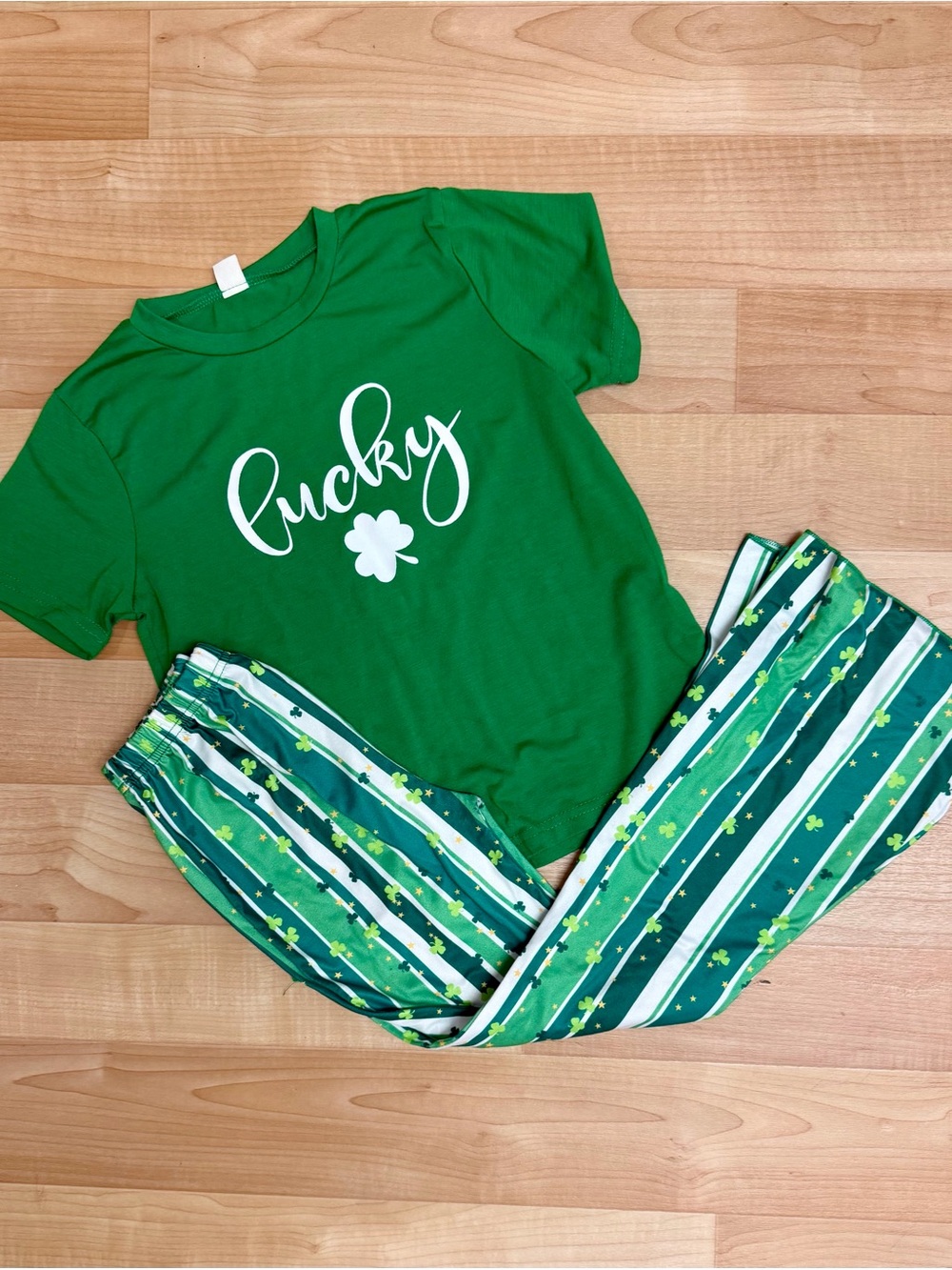 Girls St. Patrick's Day Outfit Lucky Shamrock Tee Bell Pants Size 130